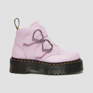 DR. MARTENS
Pink Devon Heart Platform Boots